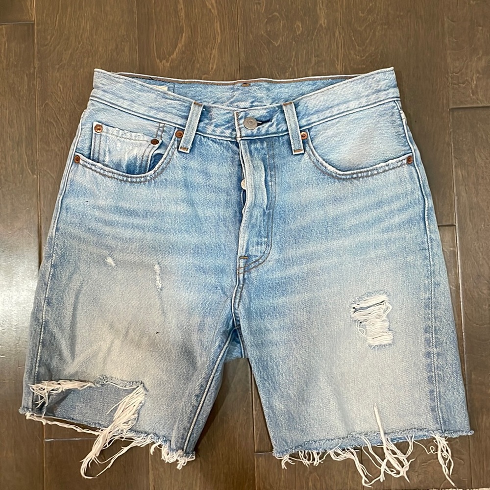 Vintage Levi 501 cutoffs. Approx. size 28